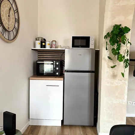 Clim - Hypercentre - Arche En Pierre Appartamento Nîmes
