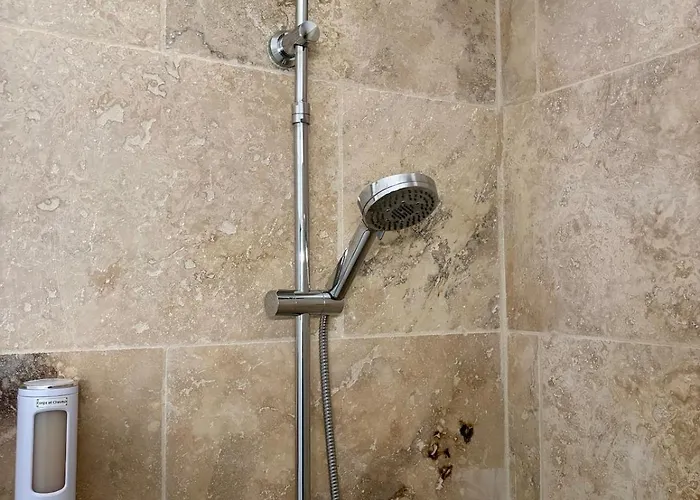 L'arche Nimoise - Coeur Historique Nîmes